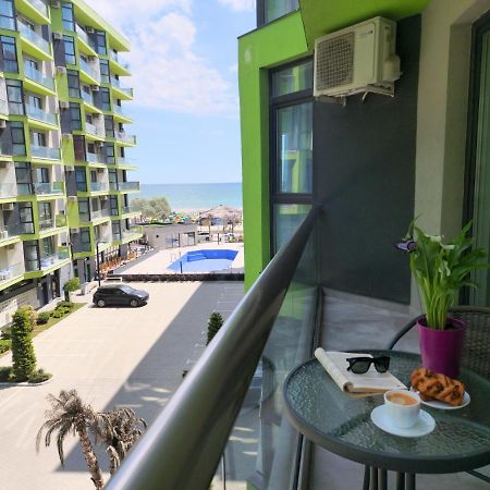 Sole Aparthotel Pool & Spa Mamaia Nord Năvodari Екстериор снимка