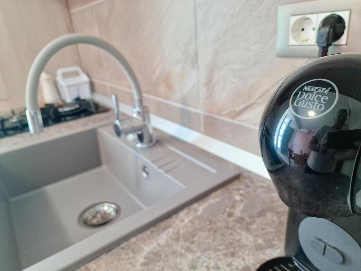 Sole Aparthotel Pool & Spa Mamaia Nord Năvodari Екстериор снимка