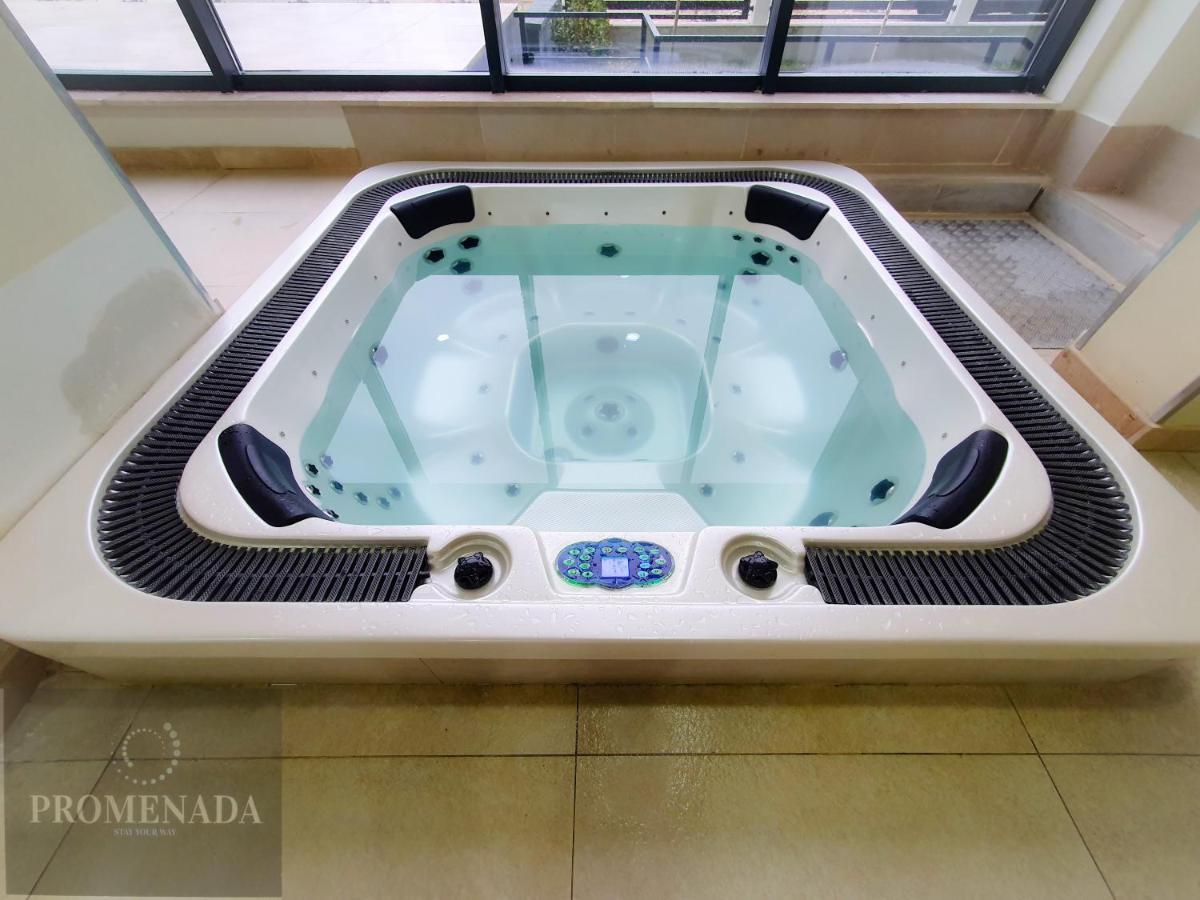 Sole Aparthotel Pool & Spa Mamaia Nord Năvodari Екстериор снимка