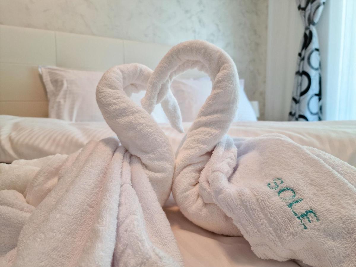 Sole Aparthotel Pool & Spa Mamaia Nord Năvodari Екстериор снимка