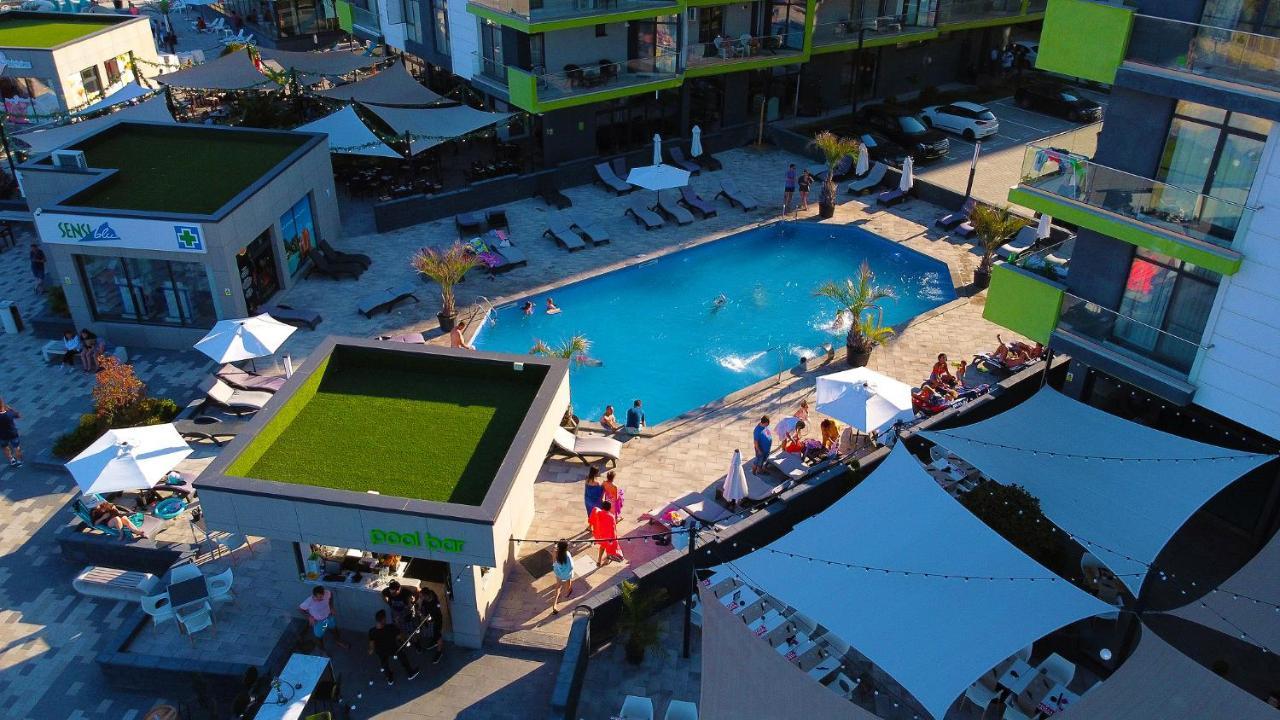 Sole Aparthotel Pool & Spa Mamaia Nord Năvodari Екстериор снимка
