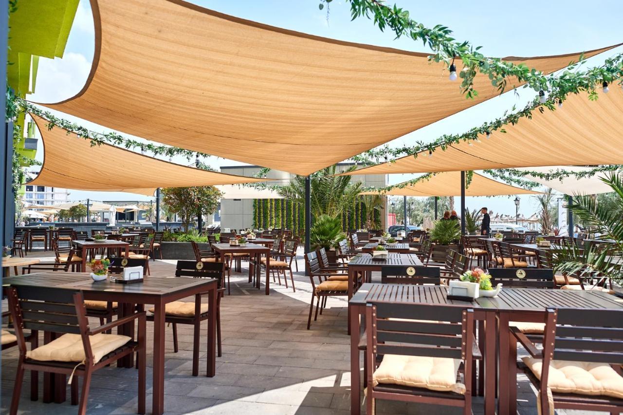 Sole Aparthotel Pool & Spa Mamaia Nord Năvodari Екстериор снимка