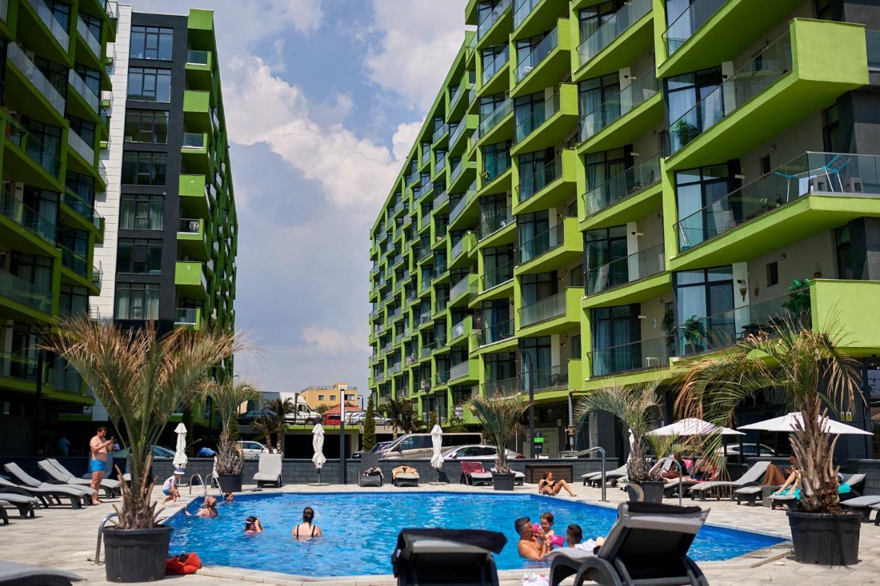 Sole Aparthotel Pool & Spa Mamaia Nord Năvodari Екстериор снимка